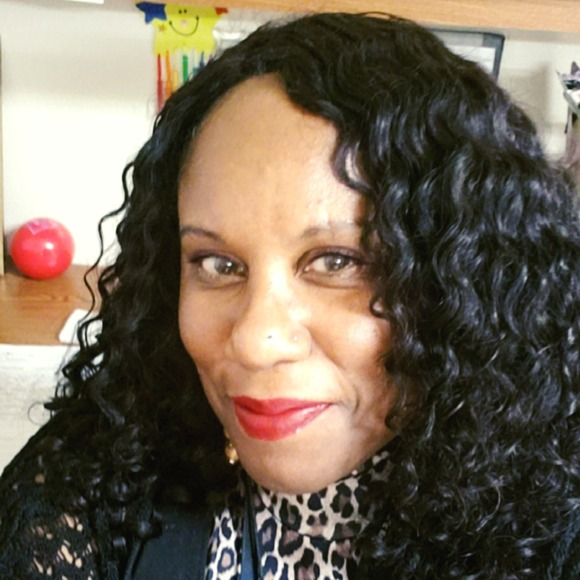 Meet your Posher, Arelettia - Picture 1 of 1